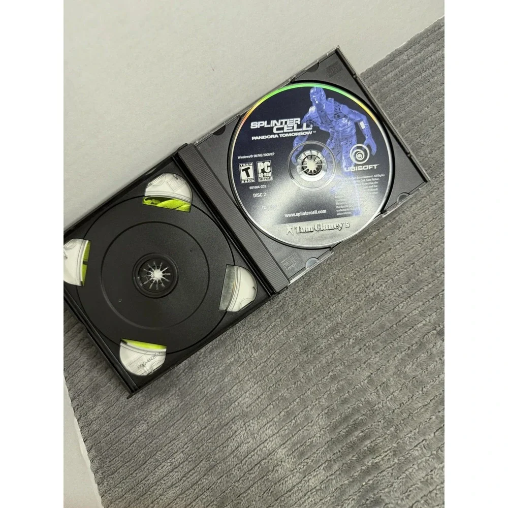 Tom Clancy's Splinter Cell: Pandora Tomorrow (PC-CD Rom) Missing 1 Disc
